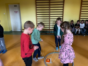 608DE020-E49C-4BCD-8798-D4B2004BDFC2