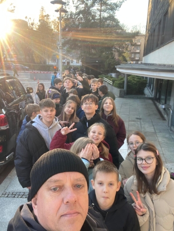 778790c1-64fd-4db8-9c3e-73617ef940ef