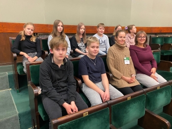 e4be2d12-b943-4846-af9b-f19ff228b0bc