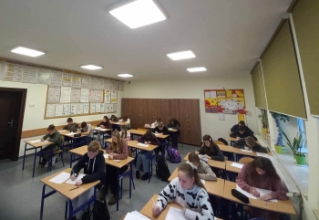 b39ac918479527a5e3984c5c8b39df94