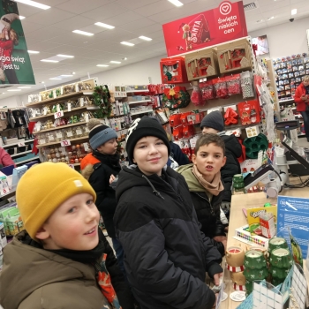 att.Rljx34l8sJ26I83d89mewCDem8TIKR9YHuMbNF_SLDQ