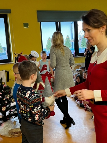 b83036bc-d968-4db7-9100-56c4c82bad65