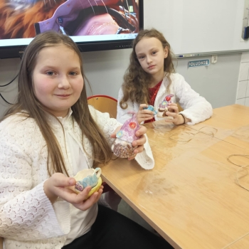 d8d07bec-de77-416e-a72a-a155e39386c4