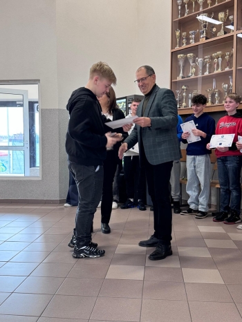 1e1e0c71-b689-4fd8-a1ba-b584d8831821