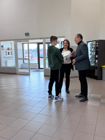 4aa7d7de-4c3e-4ec3-a333-78d63d84c33a