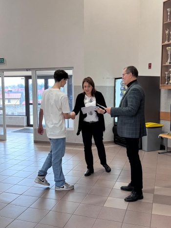 3842bf85-507d-44e2-9c63-6b3a7a8bc8d8