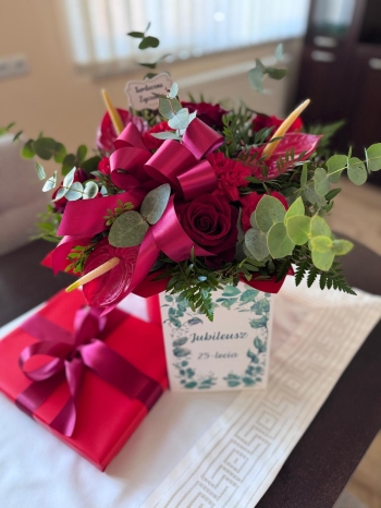 76684809-5fca-4eed-8a66-8c827123f823