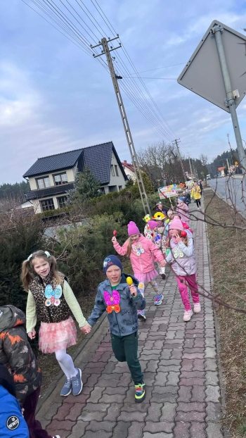 83d51288-3882-4529-a775-2e14ddd65dad