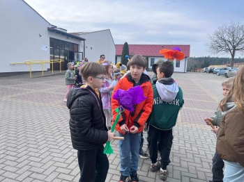 865b17a0-73d5-41be-93df-6c703436e9b0