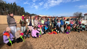 82849014-14d4-4983-89b5-fdb333c22794