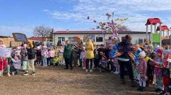 d32bcab4-bc2c-4f76-8314-b9669728a4ff