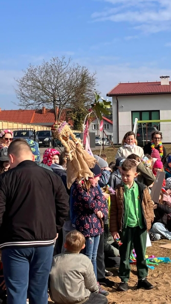 d649f250-bb7b-4317-8ae7-a2e1ca7bc08f