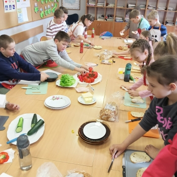 att.0nnmpDqODQ9TJ8x_-m19FIlAG76hBVaXq_A469dHFR4