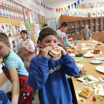 att.5WRYfl9MlktuaotthT__FfdOiZsyHl5BsOri1XelGnM